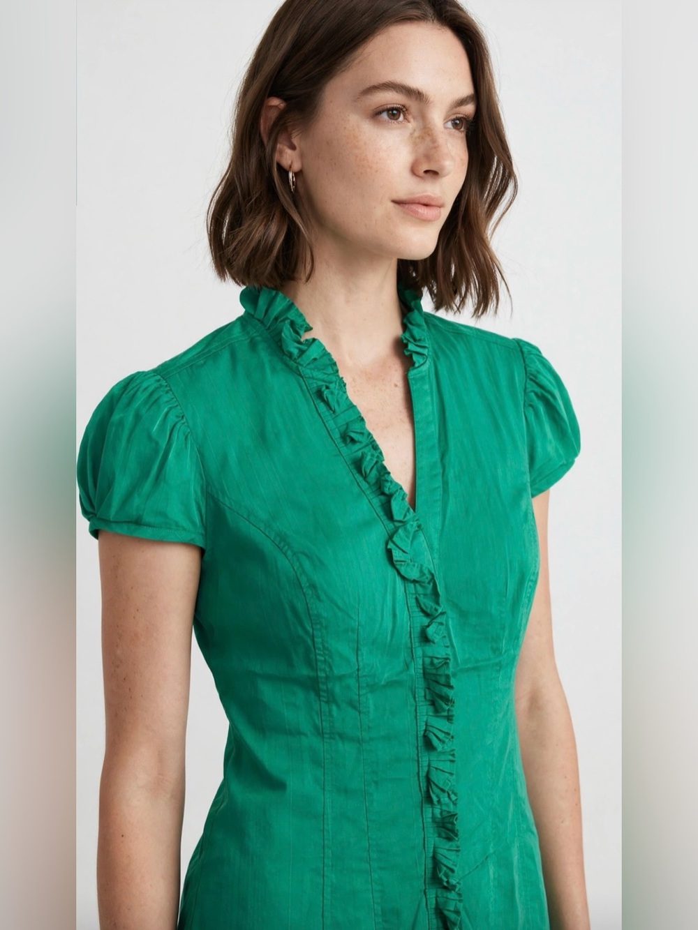 Express Green Ruffle-Trim Short Sleeve Women's Stretch Top Size Medium